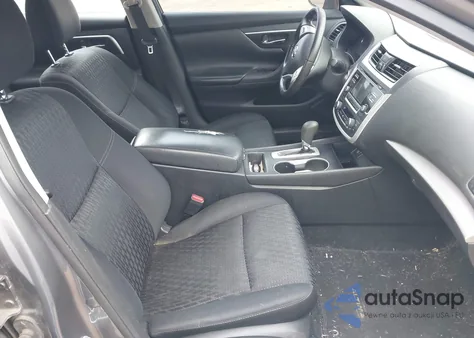 2017 Nissan Altima 2.5 Sv z USA, uszkodzony, nr VIN 1N4AL3AP5HC171299